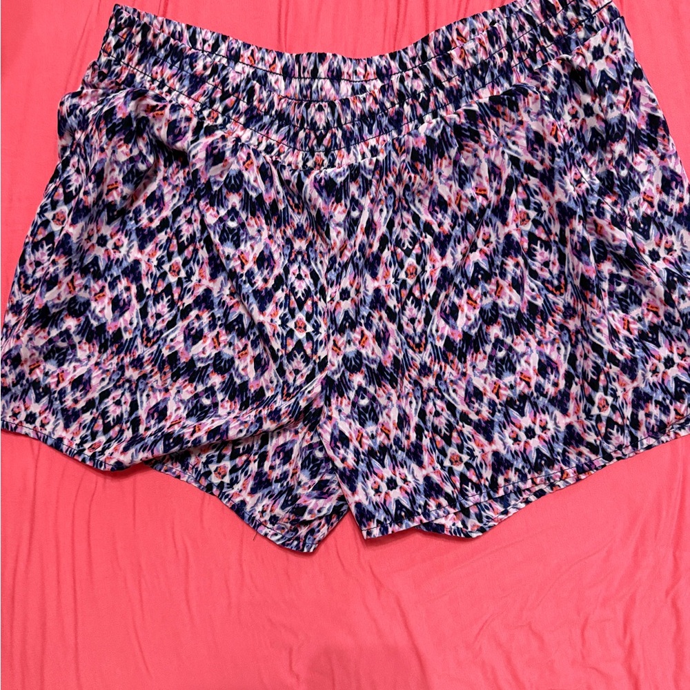 ANA Petite Large Colorful Patterned Shorts